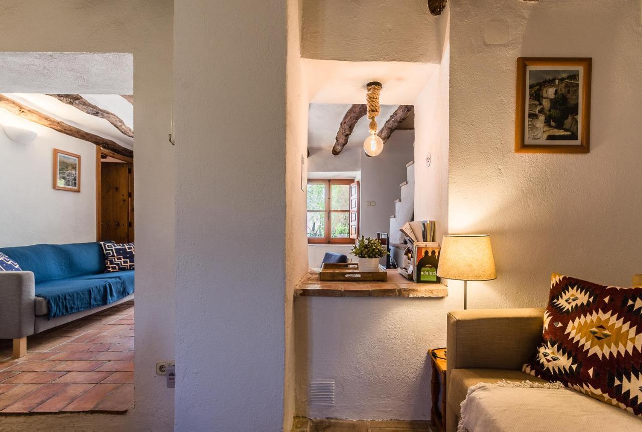 Casa Mundo - 16Th Century Traditional White Village House With Pool Pinos del Valle Eksteriør billede